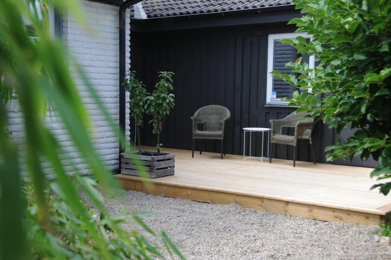 Surfers Guesthouse Åsa Exterior foto